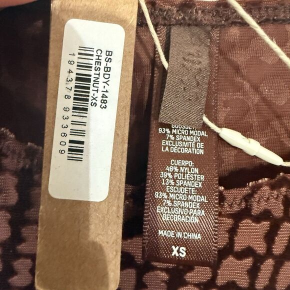 SKIMS Velvet Logo Bodysuit Color Chestnut Brown Womens Size XS NWT - Picture 2 of 9